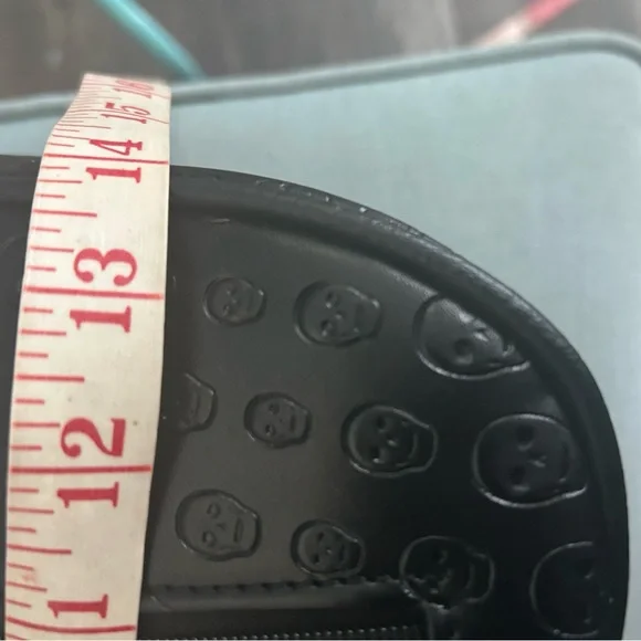 Black Skull and Rose Embroidered Handbag with gun carry pouch